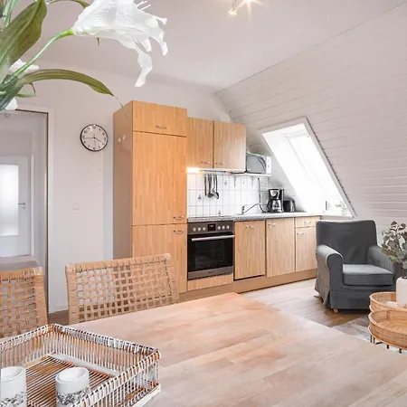 Appartement Sky & Homes Salzwiese I Strandurlaub Am Leuchtturm, 4 Betten, Geschirrspueler Böhl